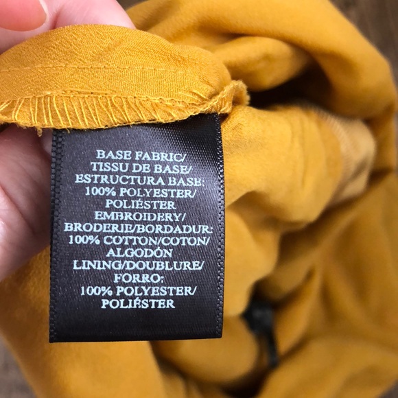 Ann Taylor mustard yellow lace skirt - Picture 4 of 4